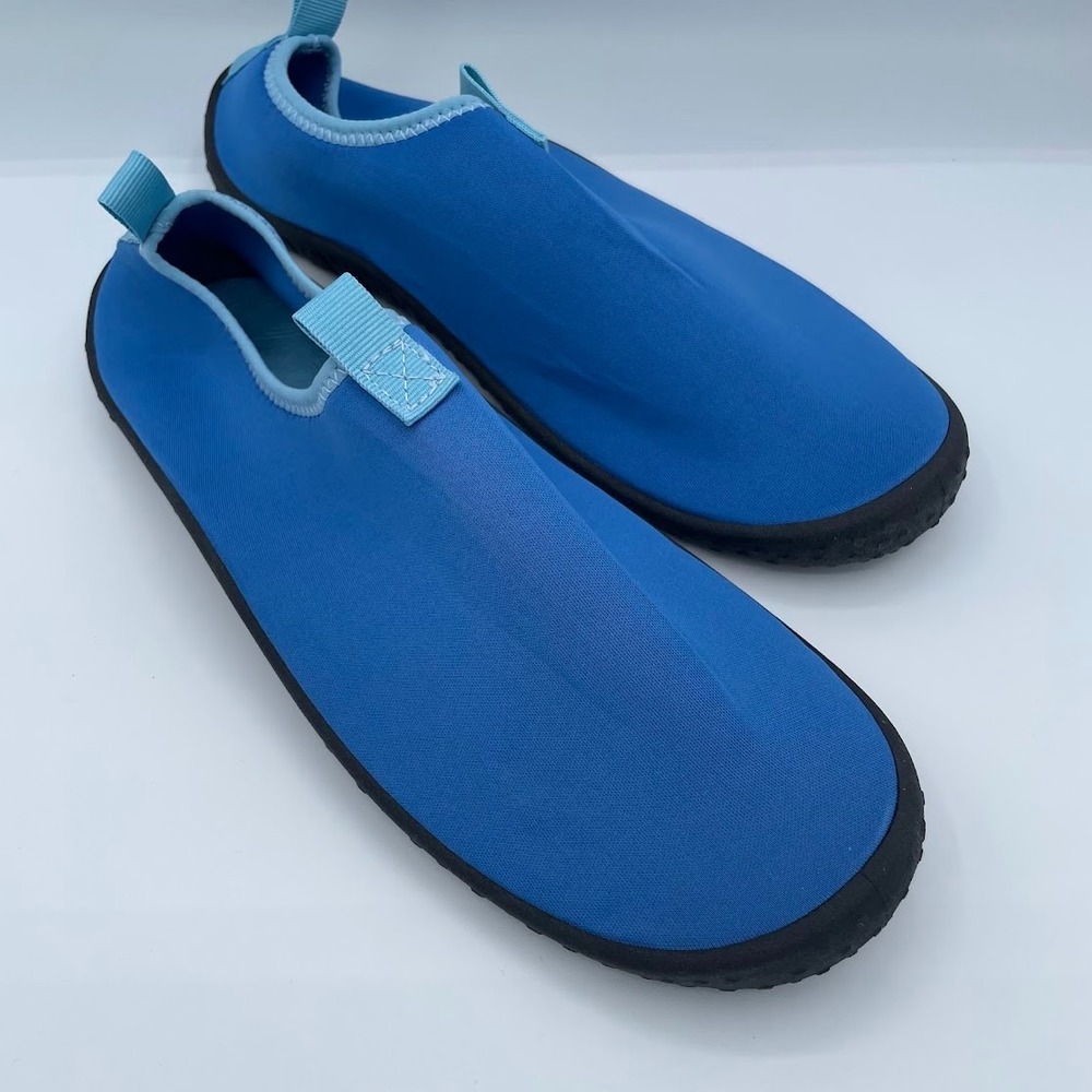 Women's Blue Slip-On Water Shoes Size 6 Aqua